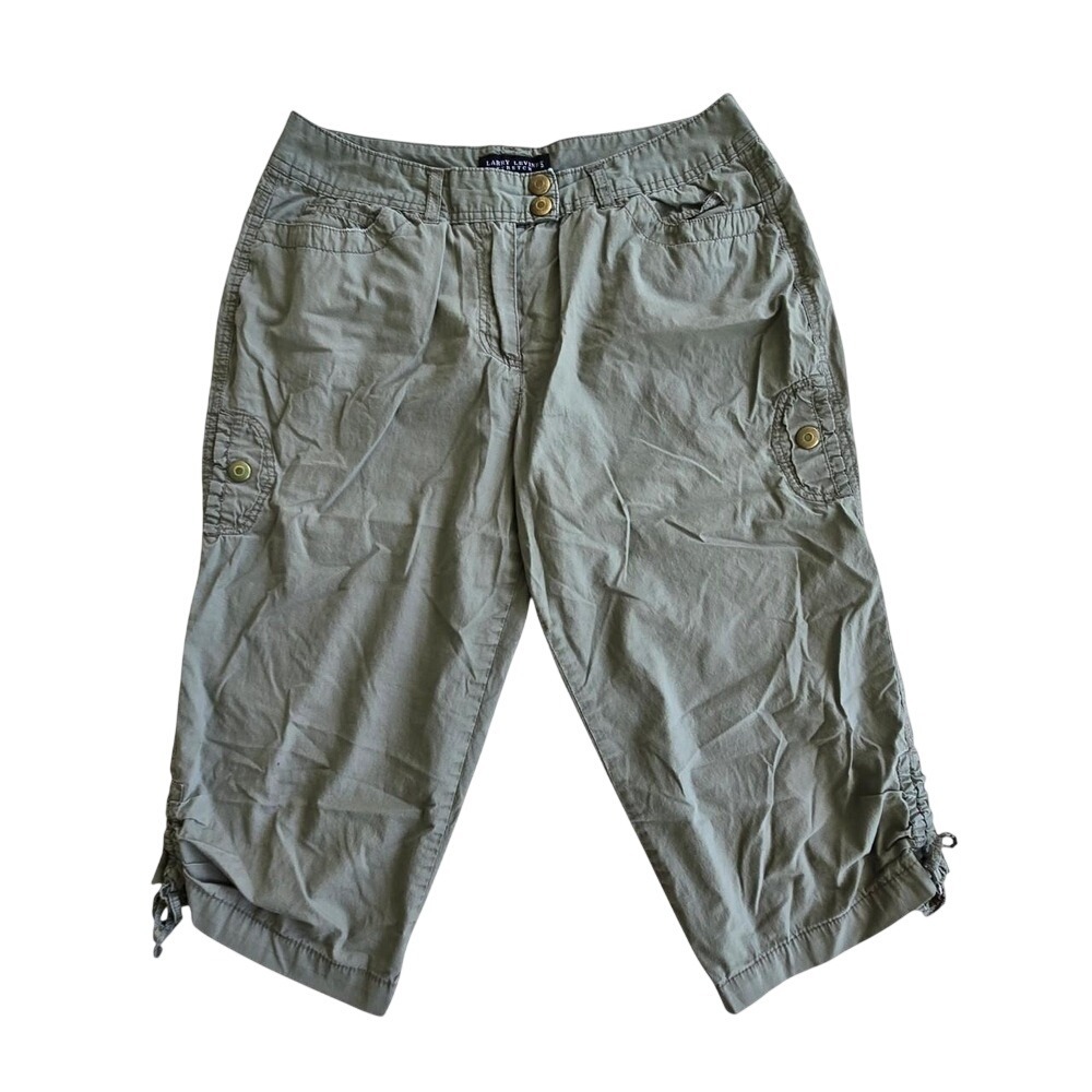 y2k Army green cargo style capri length pants with pockets and ruche ties LEVINE